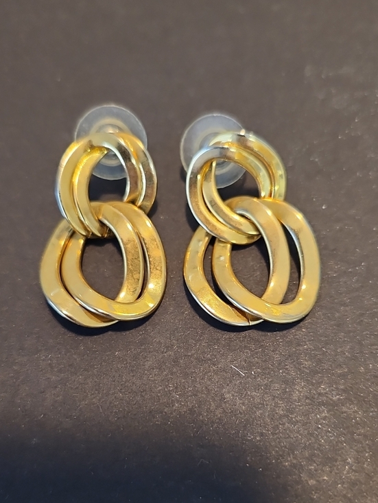 Jewelry - Gold Linked Hoop Drop Pierced  Earrings - Women Jewelry